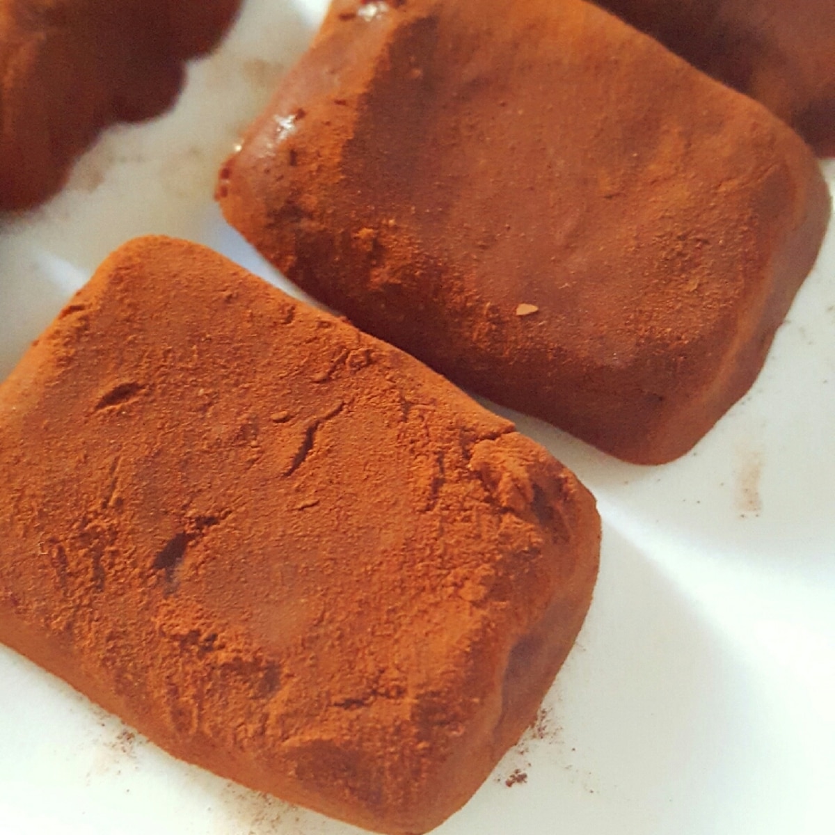 牛乳 生チョコの電子レンジde簡単レシピ！生クリームなし⇒バターで濃厚