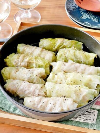 ロールキャベツ🥬 @mami_tasu0208さんの投稿をご紹介します✨ △ △ —————————————— ・意外と簡単夜ごはん記録𓌉𓇋‎𓎩𓌉𓇋 ‎ @mami_tasu0208 ︎︎ - ̗̀ ︎︎久々にロールキャベツ作ったよ ︎︎ ̖́- ︎︎作るぞ！って思わないと何となくハードル高く感じる