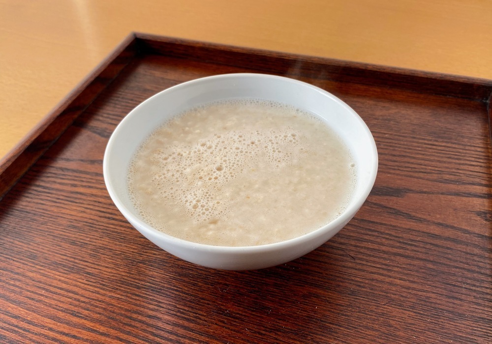 オートミール 900g ロールドオーツ オーガニック原料100%使用 完全無添加 オーツ 食物繊維 鉄分 ダイエット たんぱく質 グラノーラコーンフレーク 置き換え Y : aemotion - 通販 - Yahoo!ショッピング