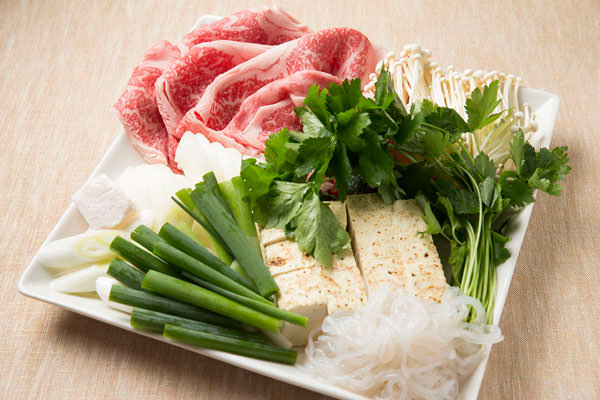 割り下黄金比とおすすめ具材で簡単おいしい！すき焼きのレシピ