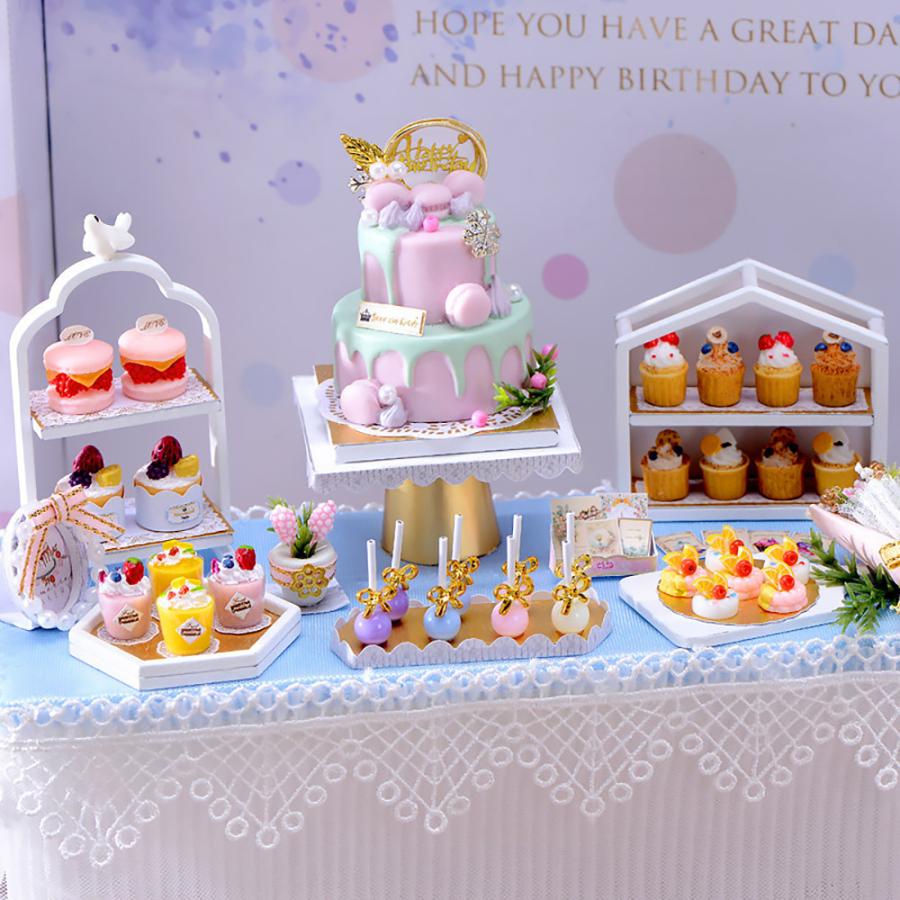 こんにちは👋 GWも終わって通常に戻りましたね🥰🩷 皆様はどんなGWを楽しんだでしょうか？🤔 今日のケーキ🎂✴これはGW中に作ったエルサのプリンセスケーキ👸🤭 7歳の女の子👧のバースデーケーキ🎂✨ うちの孫っちでした🤭 何のケーキが良い？って聞くとエルサ～👀‼今更