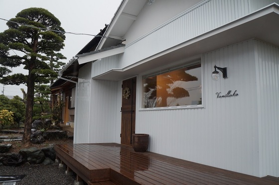 BANILA CO バニラコ 取扱店舗静岡県6件LIPS