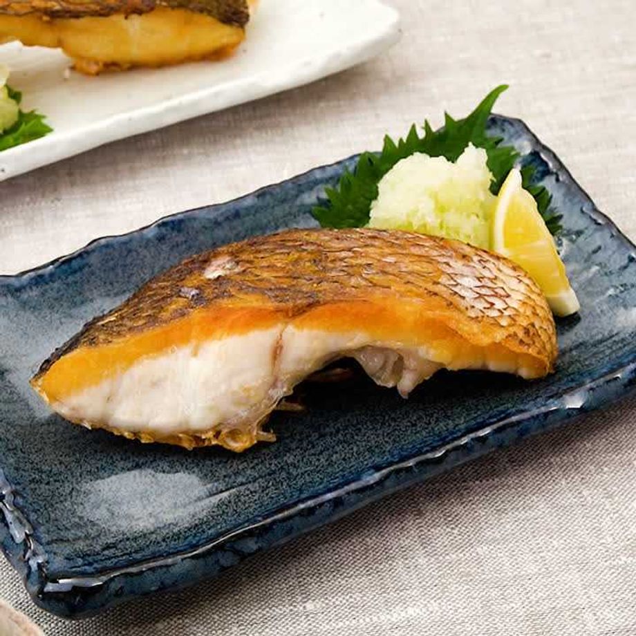 真鯛の塩焼きは丸ごとフライパンで 今が旬だぞ - コピーライターの食卓