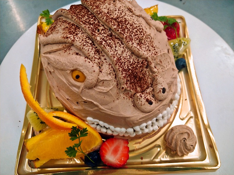 息子4歳誕生日☆恐竜ケーキを手作りちゃんよつ日記 〜2025年中学受験終了＆小3男子の母 旅行・中受・資産運用などの記録