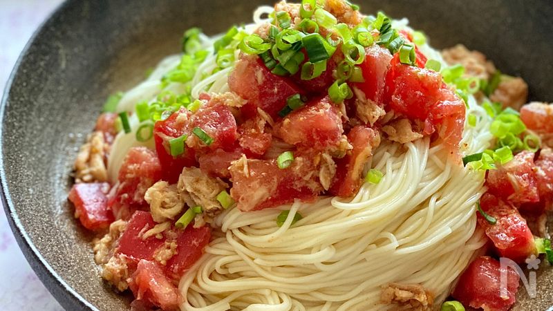 すぐできる！ごま油香る♪トマトの鰹節和え