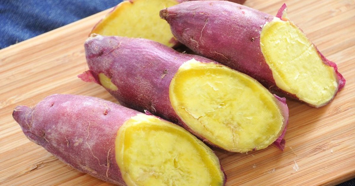 7日程度発送 通販累計130万袋突破！レンジで簡単 ごと焼きごと芋 300g×4袋 焼き芋 おやつ 五島市 ごとPBY033冷凍 焼き芋レンジ さつまいも 安納芋 やきいも ねっとり おやつ スイーツ 甘い 長崎 五島市 スピード 最短 最速 発送 - 長崎県五島市ふるさとチョイス