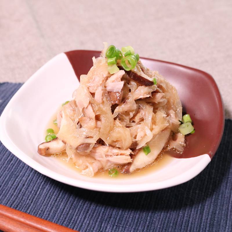 玉ねぎと椎茸の卵とじ