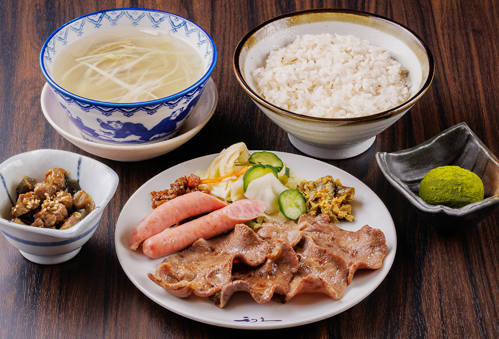 国産黒毛和牛 希少部位 極上 厚切り牛タン 150g新鮮・安全！牛ユッケやこだわりのお肉を産地直送カミチク ファーマーズマーケット