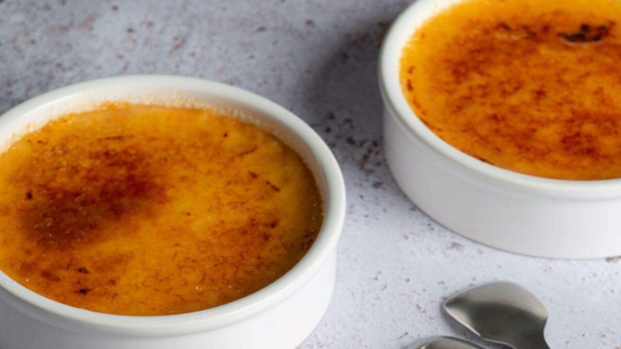 ガスバーナーを買ったんで♪初めてのクレームブリュレ作り❁参考レシピあり小麦粉だいすき