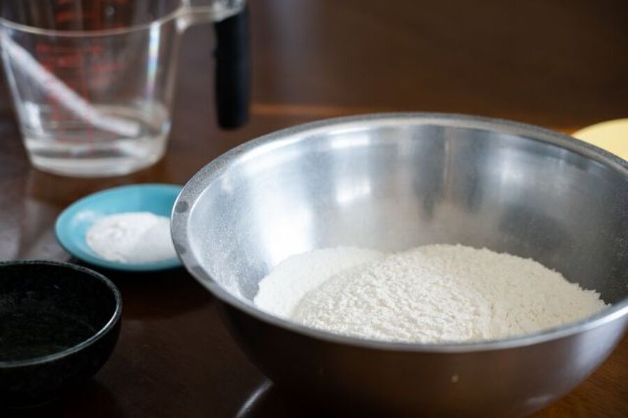 強力粉の賞味期限切れはいつまで使える？未開封・開封後で違う？ ちそう