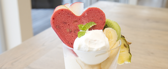 琉球ドルチェテラス:冷やし団子が大人気