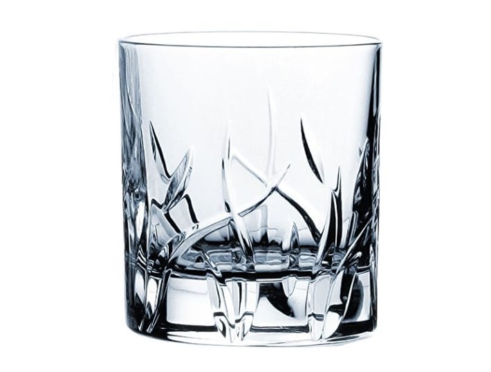 ウイスキーはロックで！注ぐ量と氷にこだわっておいしくたのしいお酒.jp