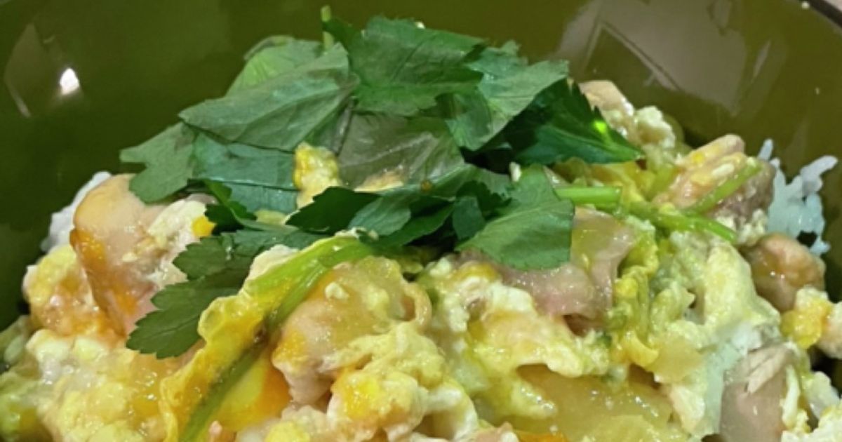 お店みたいな親子丼玉ねぎ無しで時短節約♪