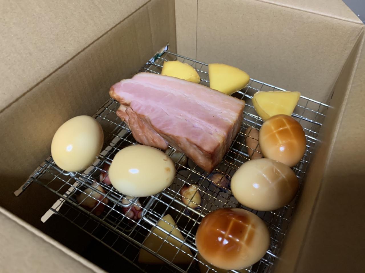 段ボール燻製 チーズの燻製とたまごの燻製 - TREASURE日記 トレジャー日記