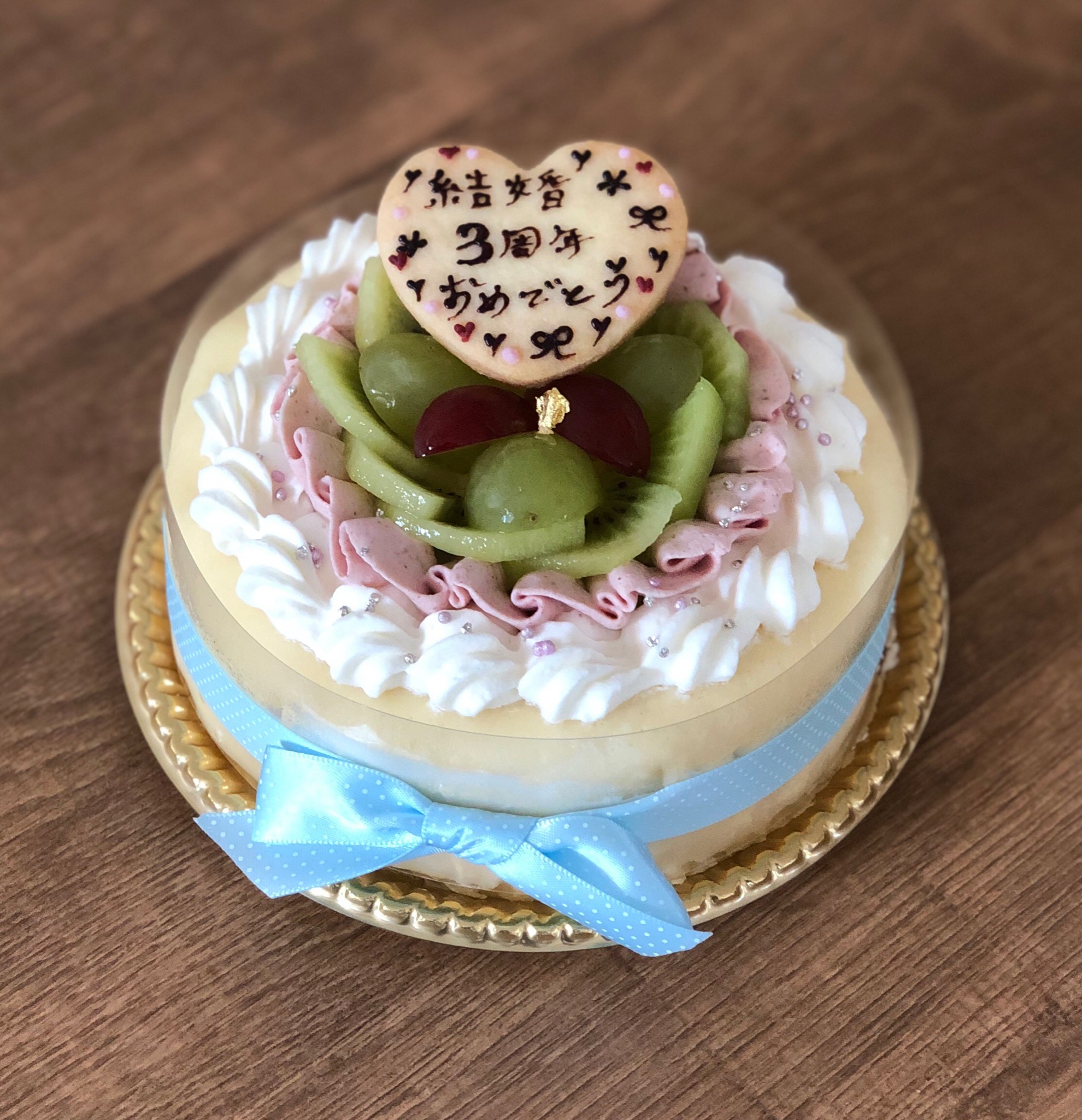 苺のショートケーキ 4号 BOUM FRUITÉ – スイーツ工房フォチェッタ