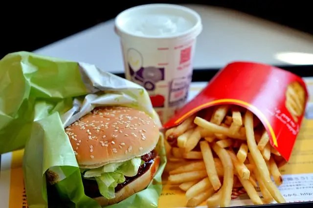 マクドナルドバーガーの高タンパク質ランキングです。 筋トレしている人などにおすすめです！ @human_answers様のステキな投稿を紹介させていただきました。ダイエットダイエット方法ダイエット生活ダイエットアカウントダイエット垢ダイエット仲間募集中