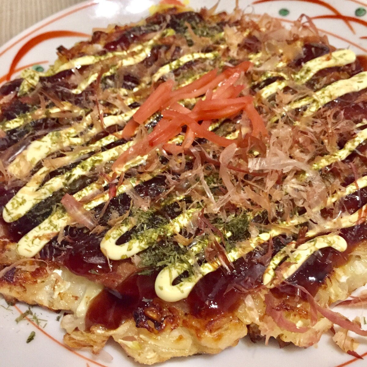 もちうまお好み焼きのレシピはこちら🙋‍♀️, 卵なし、プラントベースで完成する マヨネーズは植物性使用 , お好み焼きレシピをご紹介✨,たっぷりのキャベツに、じゃがいもで, 新感覚もちもち食感😋！, mochotto万能だしのうま味で風味よく仕上がります✨,保存して、ぜひ試してみてください🍽️, ■材料, キャベツ 180g, じゃがいも 中1個, mochotto万能だし１包, 塩