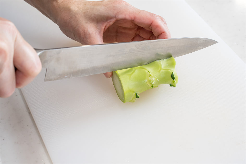 ブロッコリーの茎は「お宝」です。かんたん皮むき＆目うろこレシピで使い切り暮らしニスタ