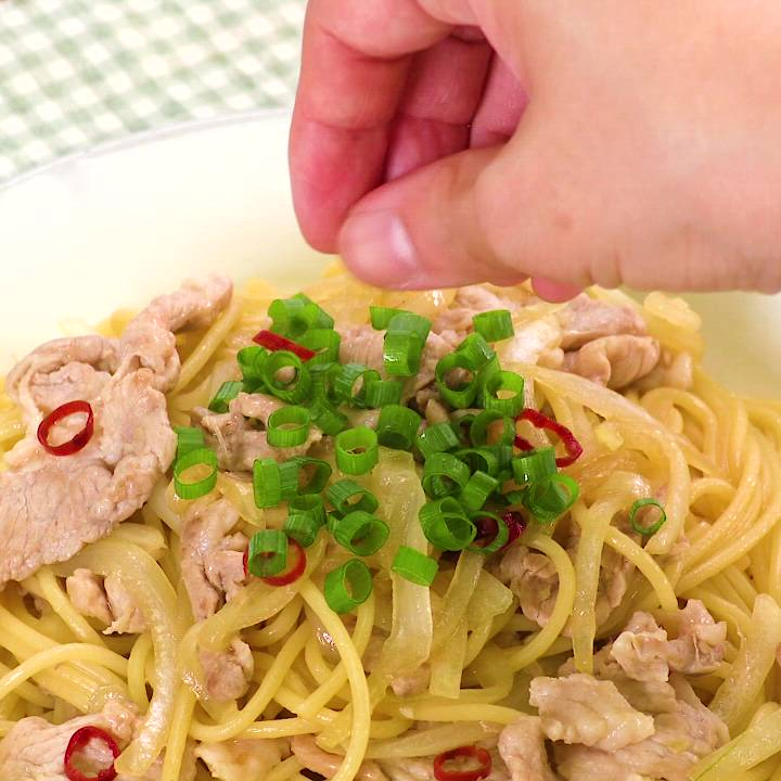 基本からアレンジまで！思わずつくりたくなる「パスタ 豚バラ肉 キノコ 玉ねぎ」のレシピ集クックパッド