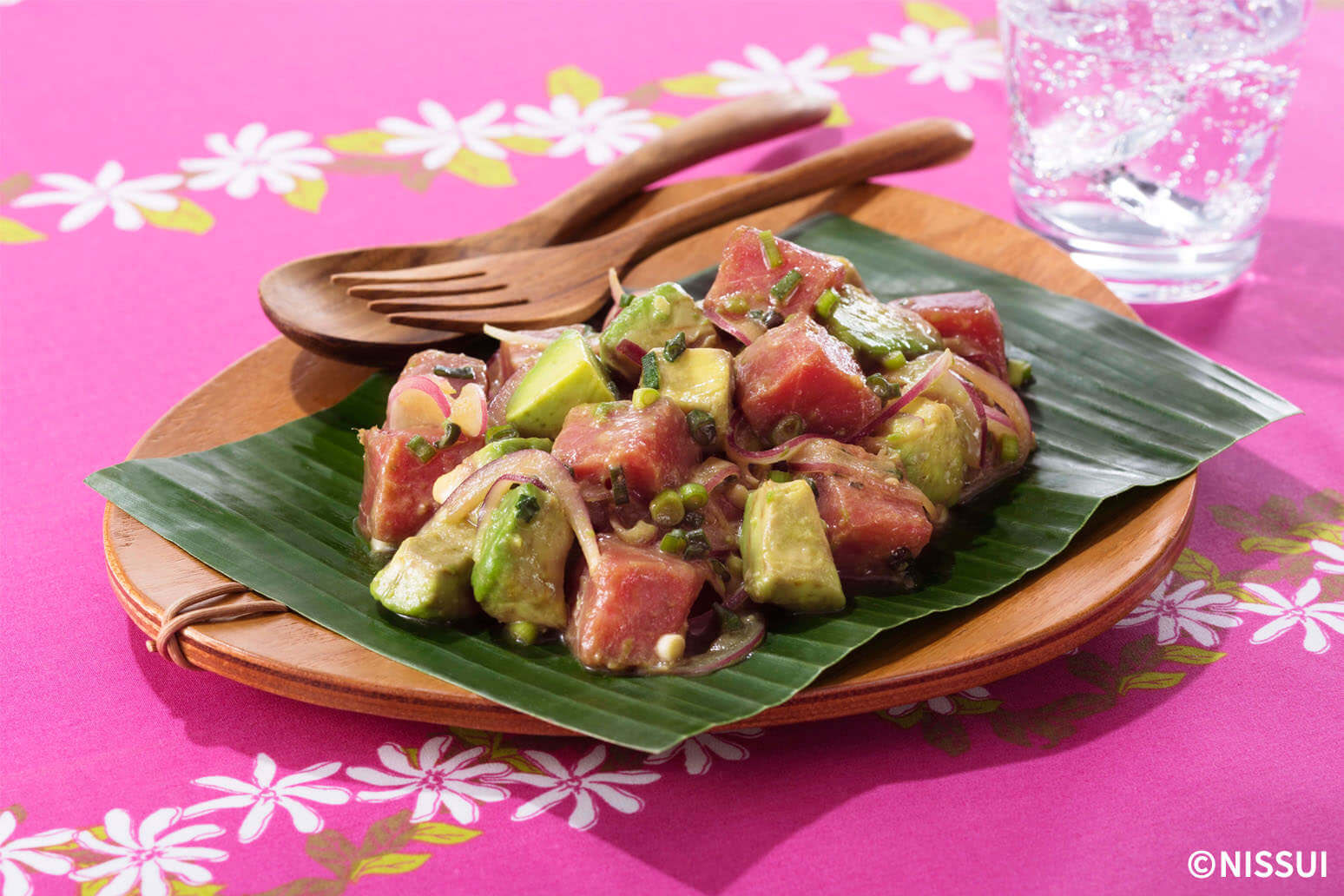 ガーリックポキ丼 マグロ＆アボカドレシピピエトロ - 美味しいドレッシングとパスタを