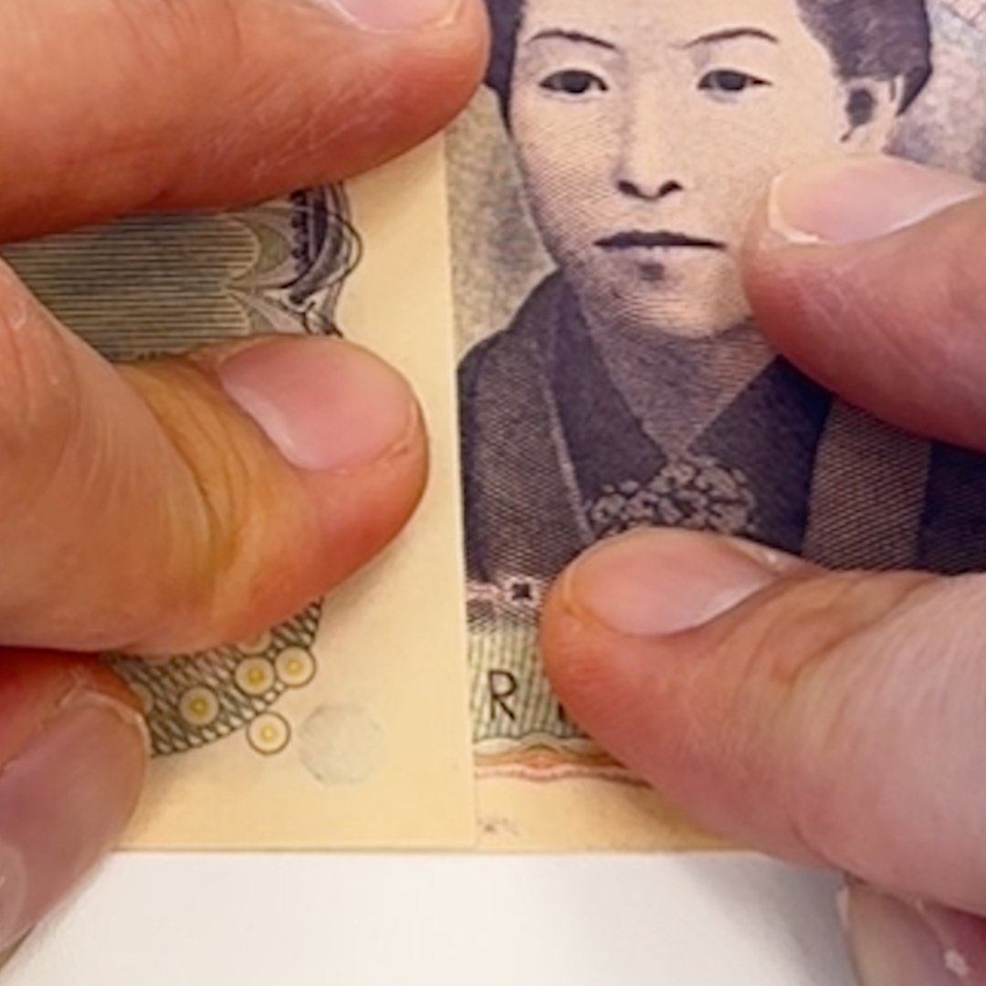 『ターバン福沢』、爆誕。ターバン系の作品は野口以外でもカンタンに応用させることができます お札で折り紙