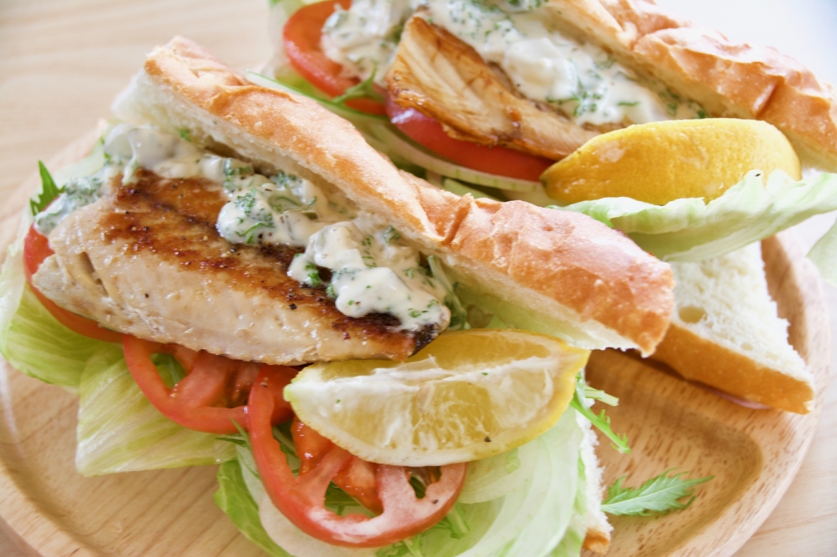 サバサンドはイスタンブールの名物グルメ！簡単レシピもご紹介 トルコ旅行・トルコツアー おすすめプラン満載の ターキッシュエア＆トラベル