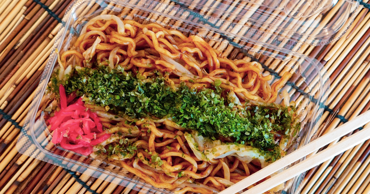 やきそば 屋台のれん 両サイドにヘラ販促横幕W1800×H600mm61311- 販促用品通販のサインモール