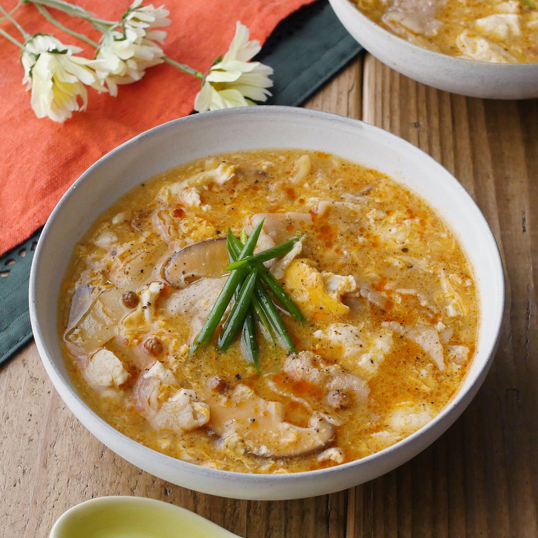 スプーンで食べるやわらかおぼろ豆腐