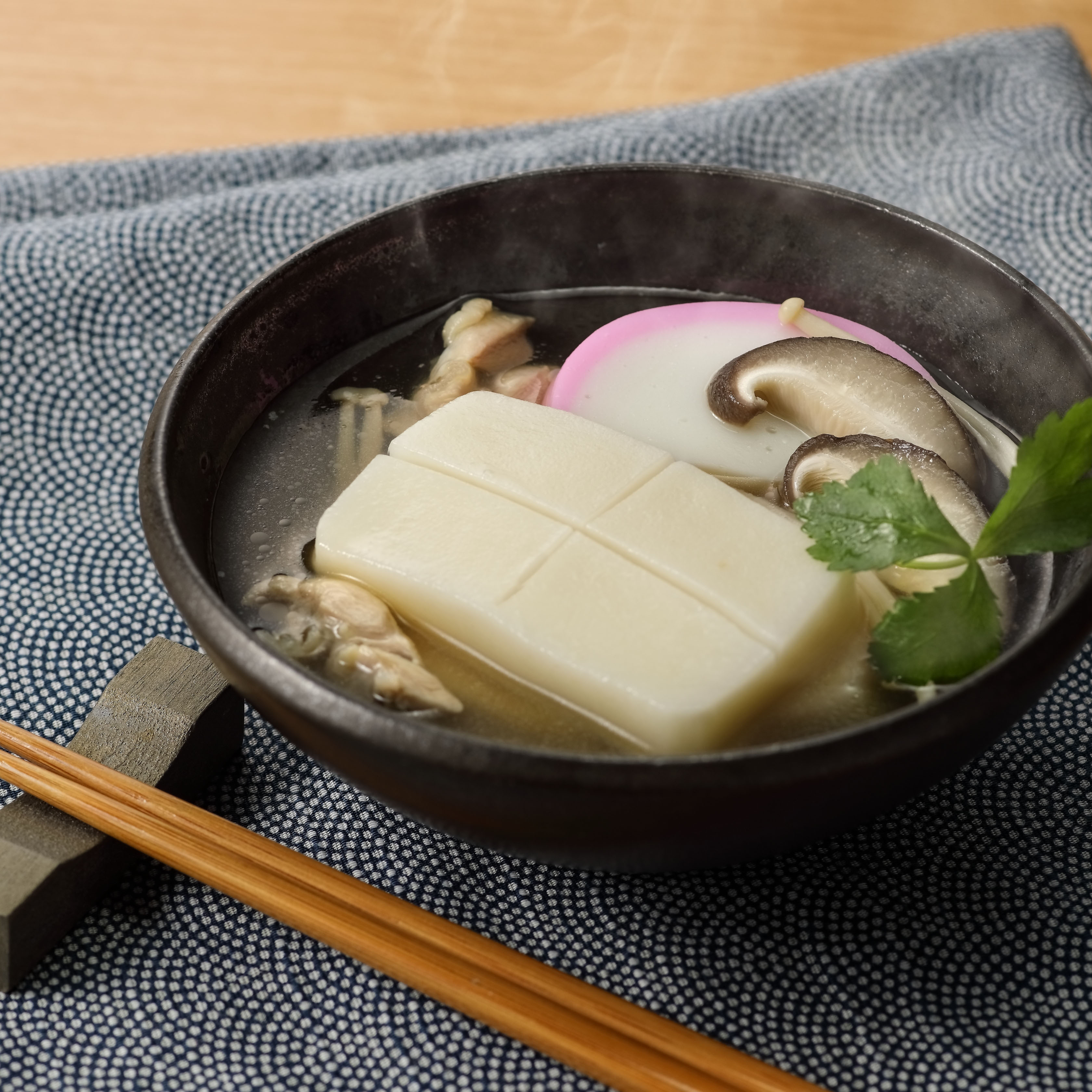 王道の白みそ雑煮