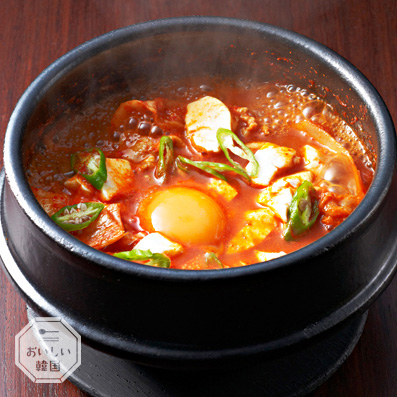 本場韓国で人気のレシピを紹介！スンドゥブチゲの作り方☆釜山のグルメですかい☆