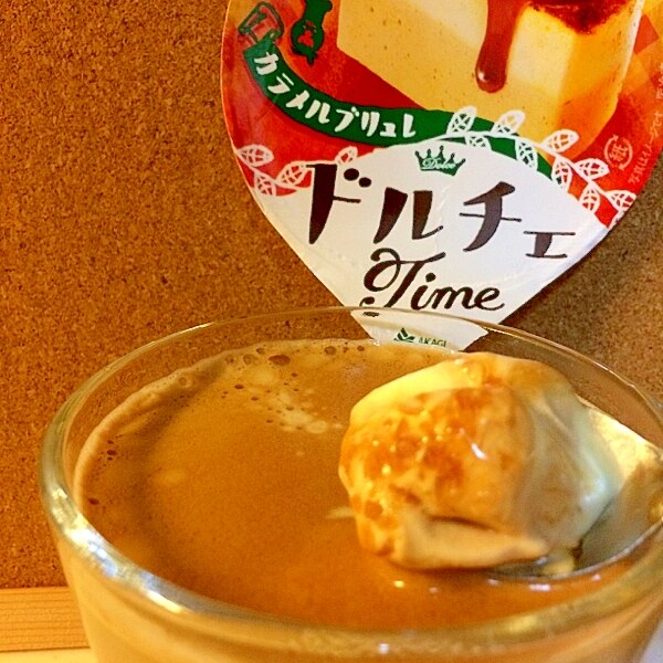 元料理人のレシピ @papa_izm_kitchen, 「組み立てチーズタルト風ドルチェ」, 市販の商品を組み合わせて,美味しいドルチェを作りました♪, ●QBBチーズデザート6P マダガスカルバニラ, ●森永ムーンライトクッキー, ●ミックスナッツ,●アドリアーノ・グロソリ バルサミコソース カルディ , サクサククッキー生地に, 濃厚なバニラチーズ, 甘酸っぱいソースに, ナッツの食感,