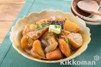 フライパンで簡単◎鮭としめじのバターしょうゆ炒め