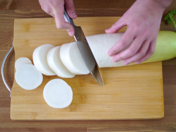 大根の保存は冷蔵室と野菜室どっちが正解？検証してみたら意外な結果に！生活知恵袋