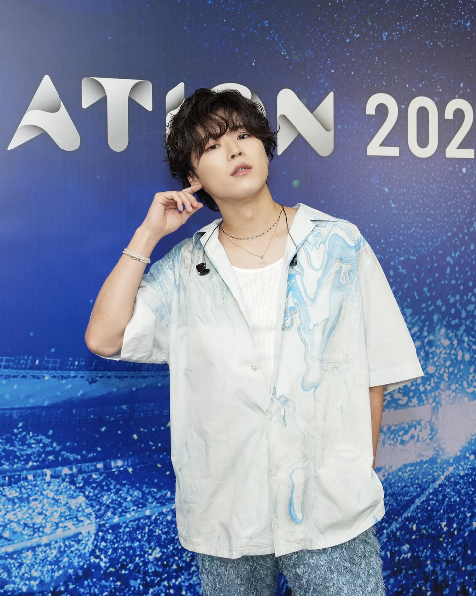 GENIC 宇井優良梨 トレーディングカード - メルカリ