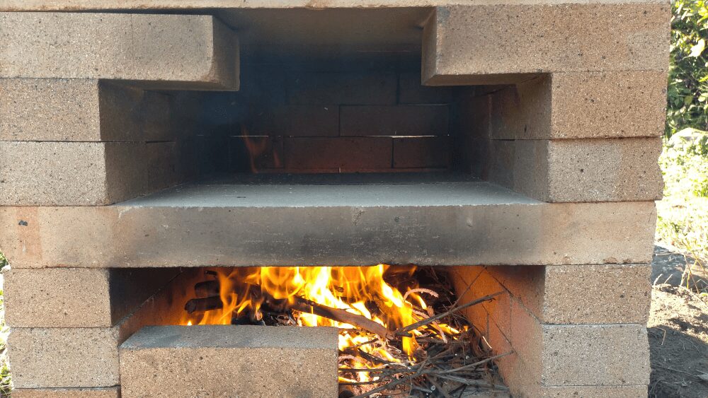ペール缶を使って格安ピザ窯をDIY – 20代で注文住宅を建てる