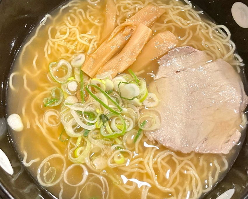 急げ！閉店前にあのラーメンを食べなくちゃアロハストリート-ハワイ