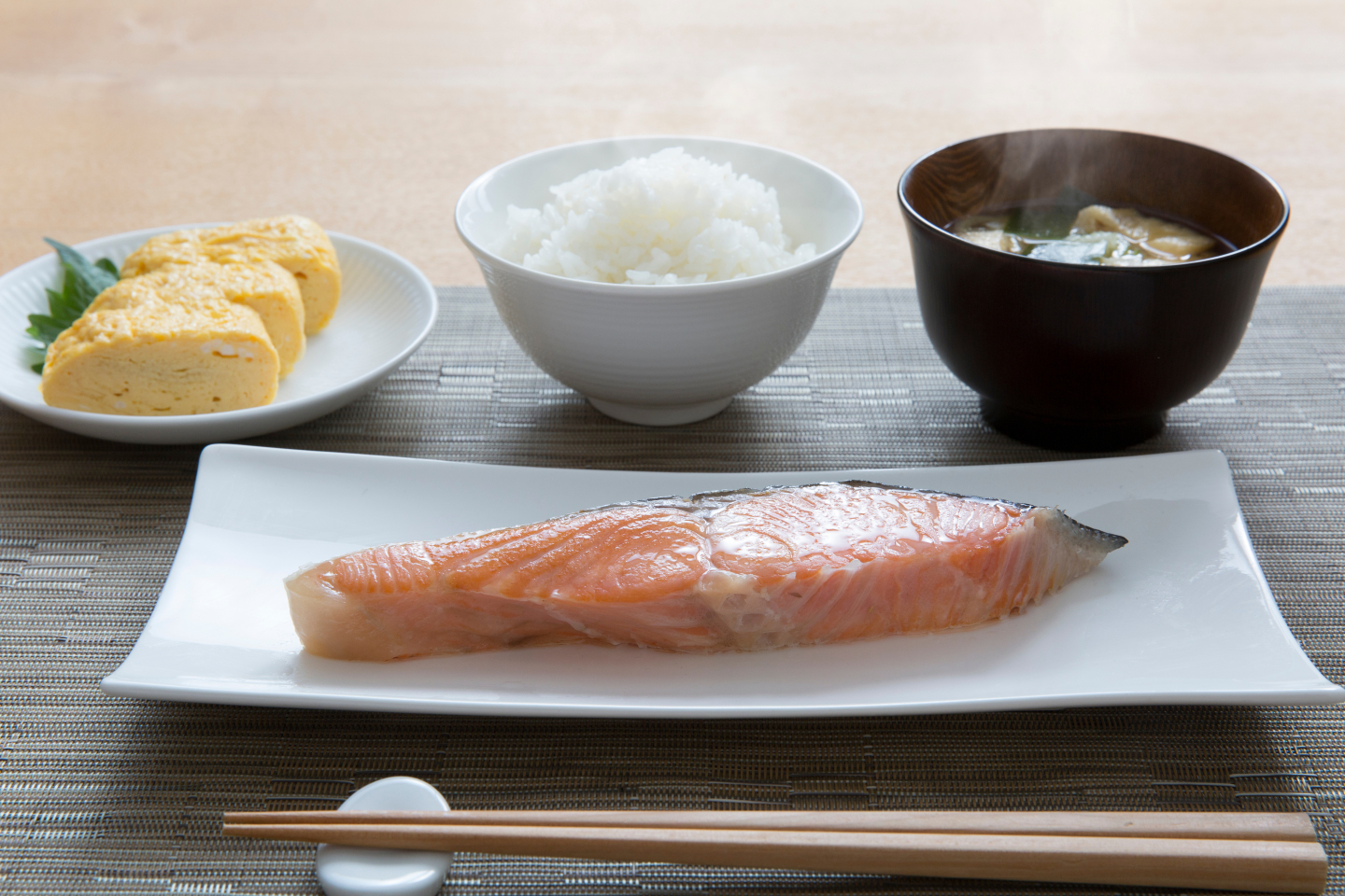 家ごはん焼き魚の献立3日分 * ナスのめんつゆ浸し * 冷製おでん * 大根とさつま揚げの甘辛煮こぶた食堂*´ 00 ｀*