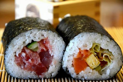 節分イメージ 恵方巻 11002049807 の写真・イラスト素材アマナイメージズ