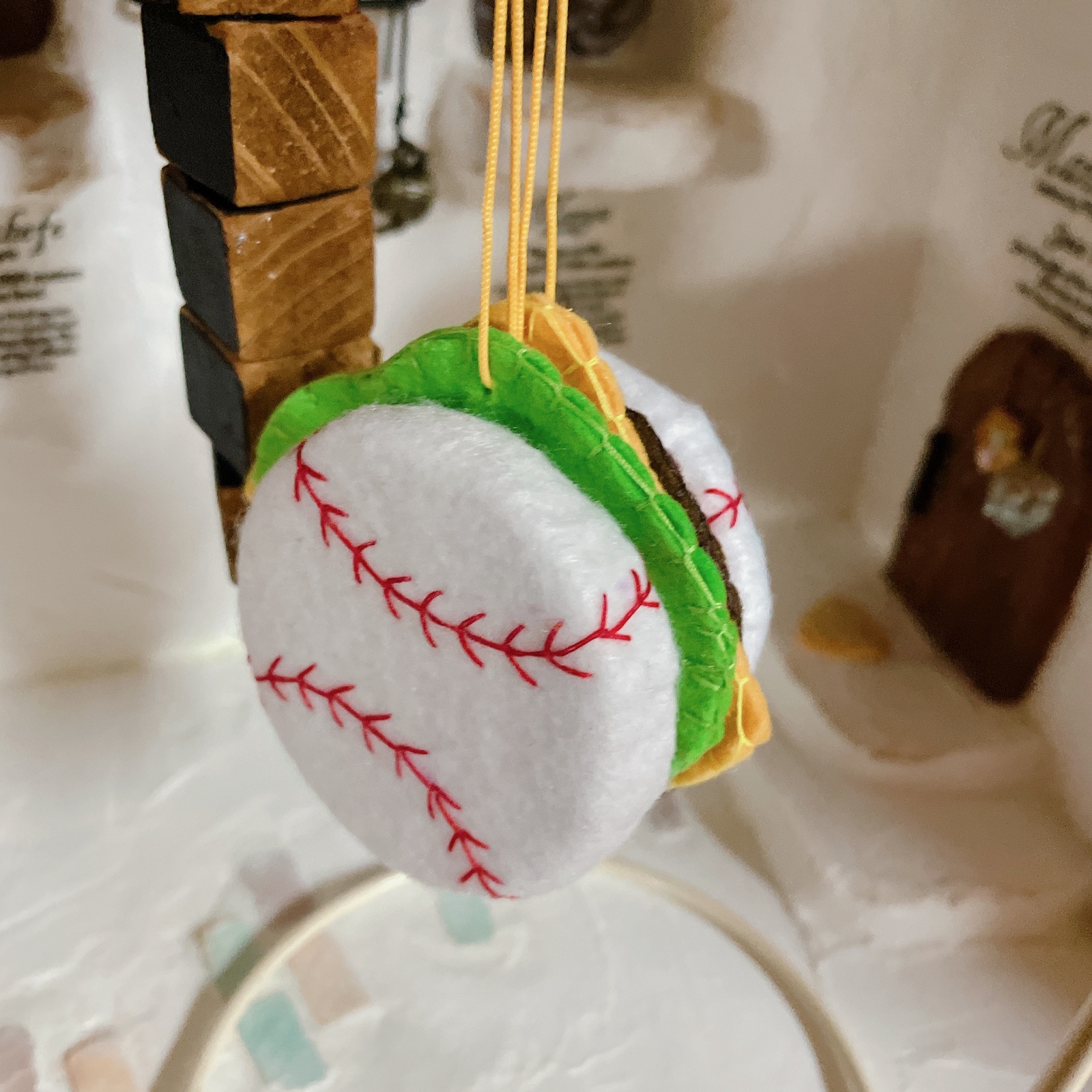 2025年最新 バスケハンバーガーお守りの人気アイテム - メルカリ