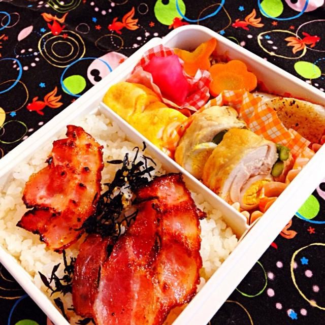 高校生男子弁当と娘の特別弁当