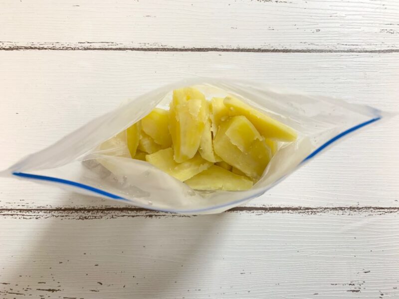 離乳食後期～ さつまいもパンケーキの作り方手づかみ離乳食お弁当にも - YouTube