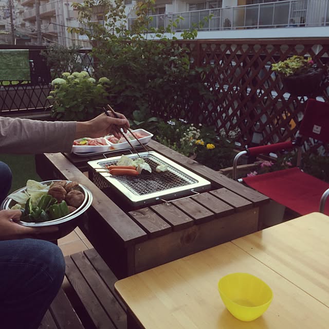 楽天市場 バーベキューコンロセット 2～4人用 蓋付き バーベキューグリル バーベキューセット GRAY グレー バーベキューストーブ コンパクト小型 BBQ 卓上 コンロ ベランダバーベキュー ソロキャンプ 軽量 : ウルトラミックス