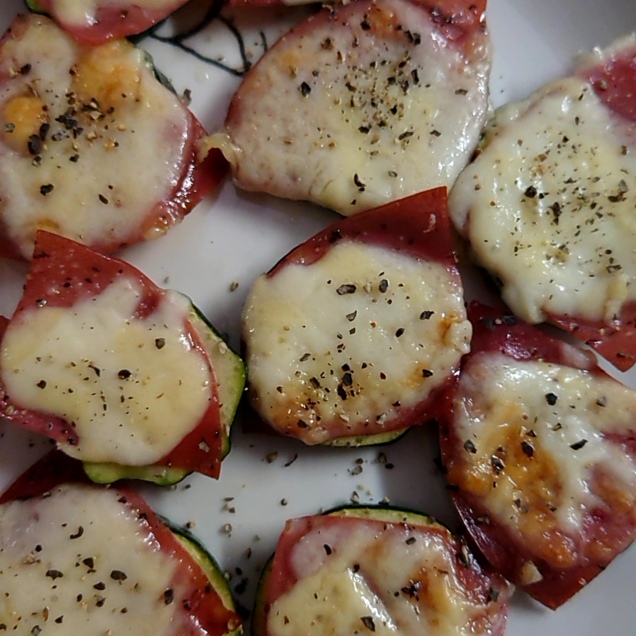 ズッキーニの簡単レシピ！チーズ焼き、ナムルなど人気おかず5選ほほえみごはん-冷凍で食を豊かに-ニチレイフーズ