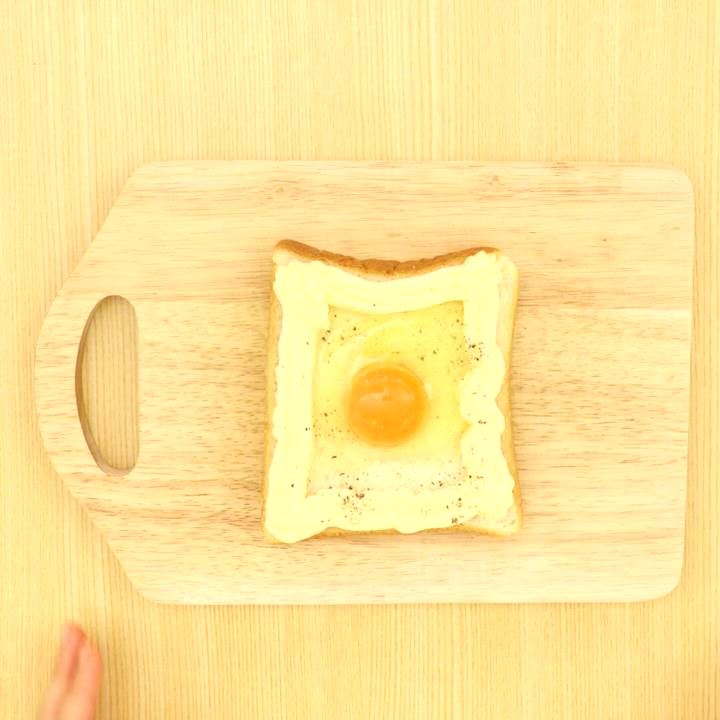 目玉焼きトーストの写真・画像素材-Snapmart スナップマート