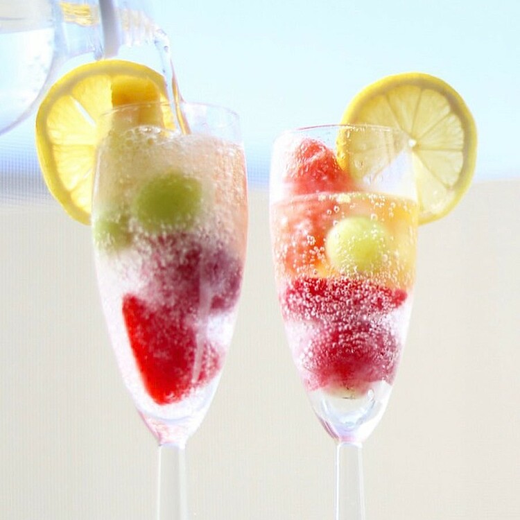 基本材料たったの2つ！濃厚バニラのチョコチップフローズンドリンク 氷不使用