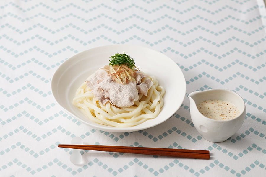 香ばしいごま風味♪ 胡麻だれぶっかけうどん