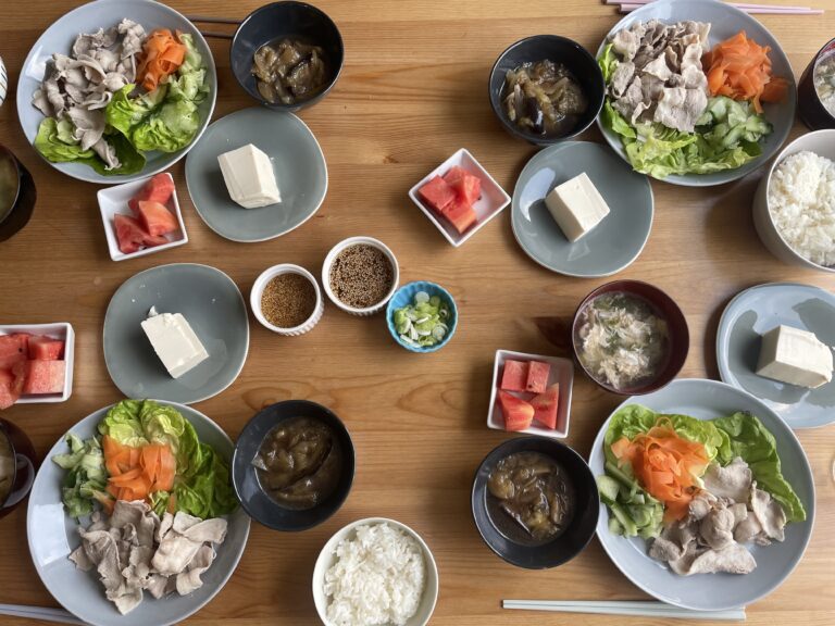 夏旬の美食の誘惑。洗練と野趣が交錯する料理の数々、夏ならではの限定懐石コース