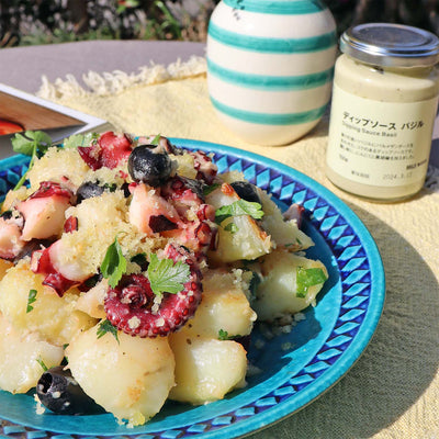 新じゃがとアスパラのカリカリベーコンソテ