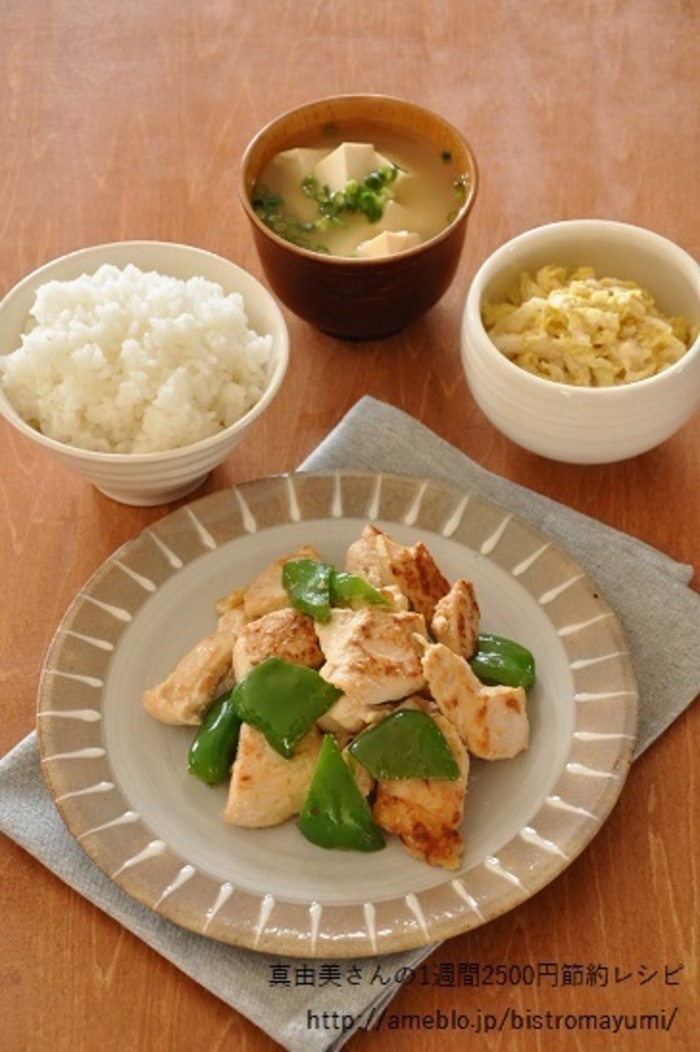 RINATY りなてぃ の1週間節約献立Vol.13500円に見えない！ボリューム満点の節約献立レシピサイトNadia