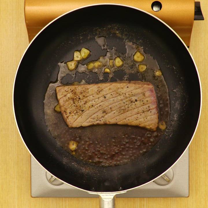 マグロの漬けステーキ